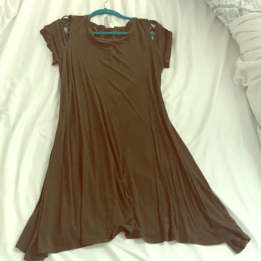 Lightweight dress